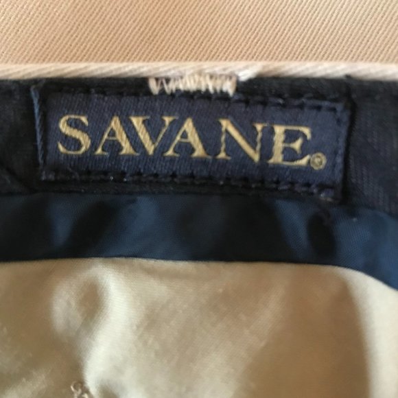 SAVANE Men's Pleated Casual Pants Waist Size is 40" with 30" length. - Picture 3 of 6